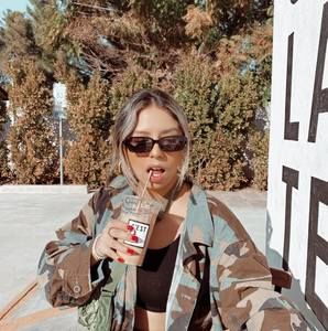 Meet your Posher, Krystal